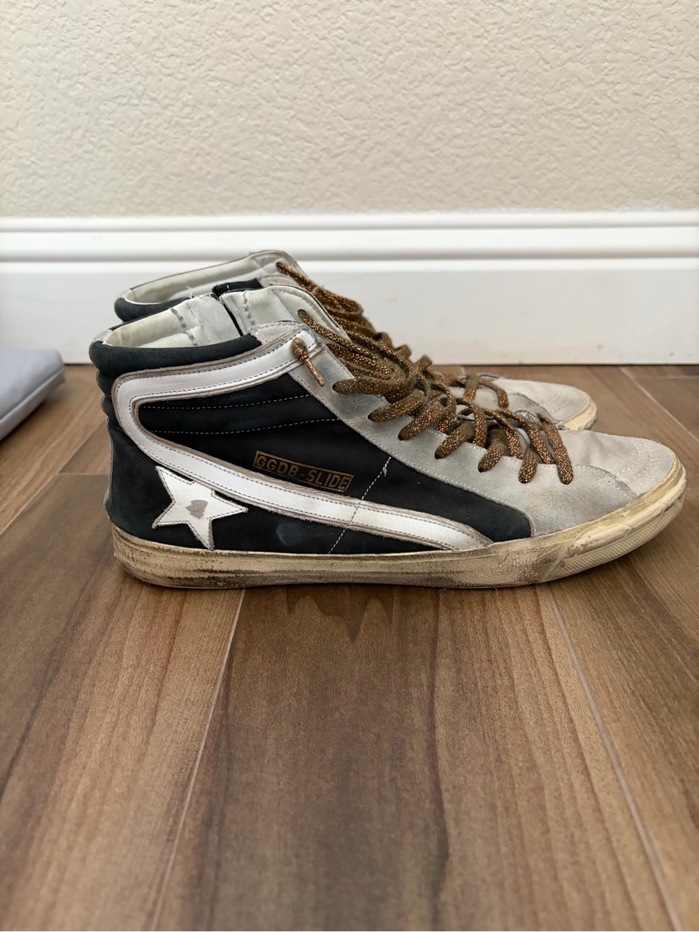 Golden Goose Men’s High-Top Sneakers in Black & White, Gold Laces Size 45/US 12